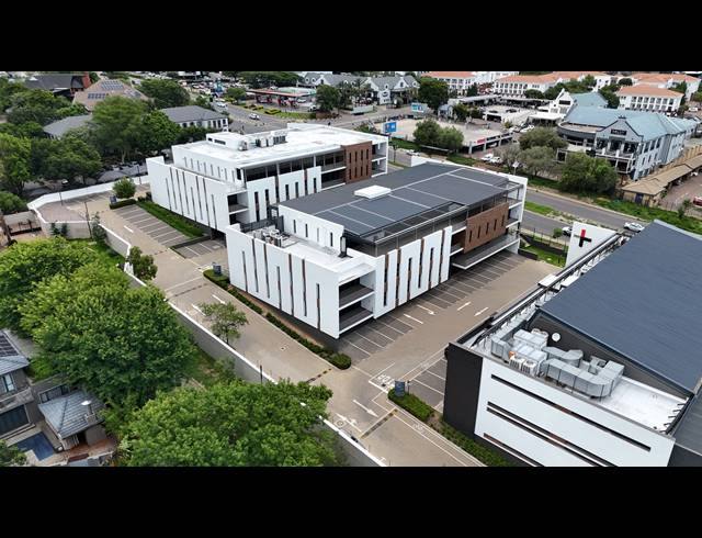 464M² OFFICE TO LET IN BRYANSTON